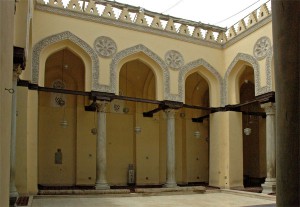 Cairo_al-Aqmar keel arches