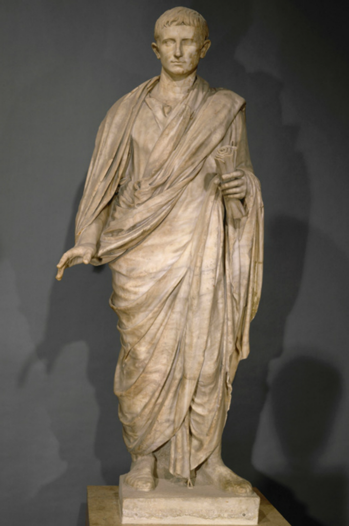 Augustus togatus
